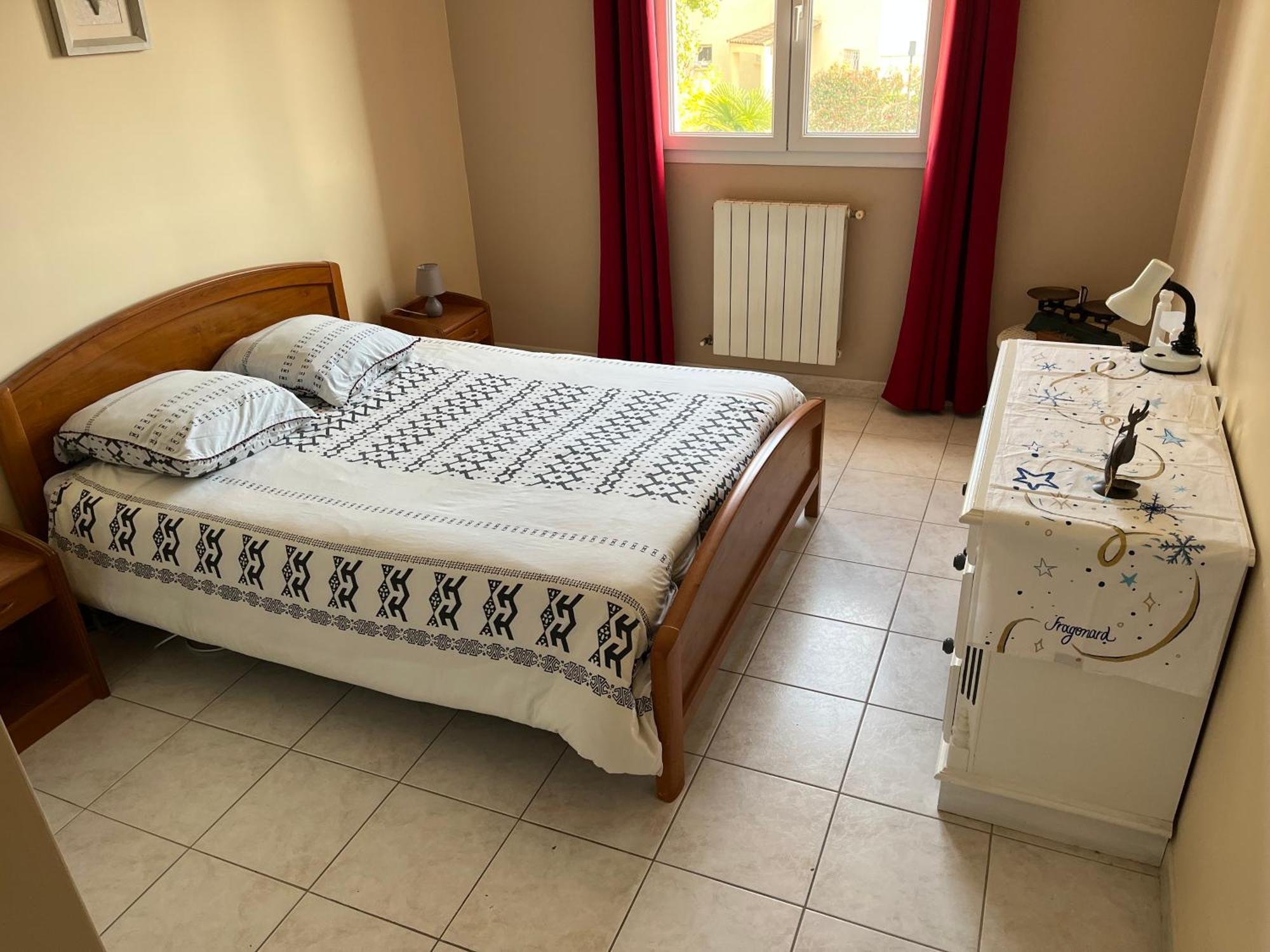 Villa Avec Piscine Gallargues-le-Montueux Kültér fotó